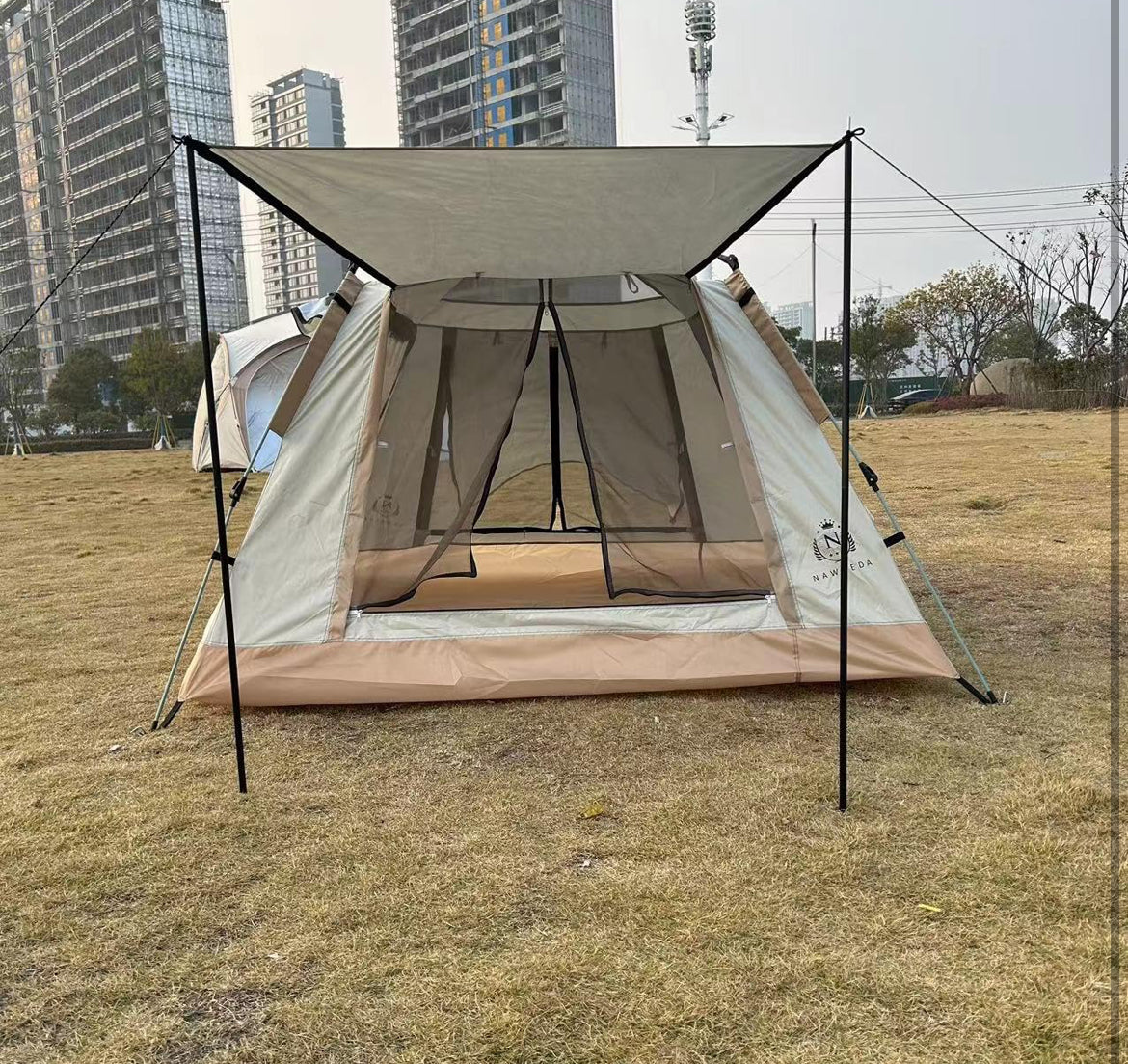 Outdoor Water Resistant
Portable Instant Big Bird Camping Tent for 5-6
Person.